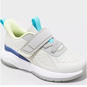 Kids Youth Toni Performance Sneakers - All In Motion™- gray